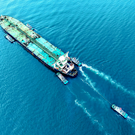 Власти Ирана пообещали не перекрывать Ормузский пролив, несмотря на авиаудары