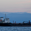 Reuters: Российский СПГ-танкер загорелся в Средиземном море