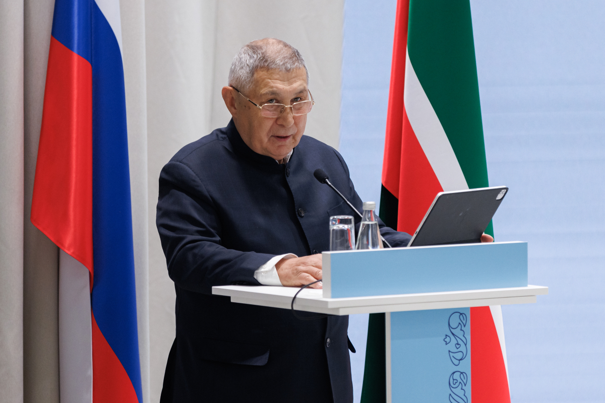 Рифкат Минниханов