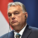 Орбан: Венгрия остановит транзит грузов для Украины из-за «нефтяной блокады»