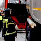 В Казани произошел пожар на складе с косметикой и парфюмерией – он охватил 5 тысяч «квадратов» (видео)