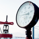 Нефть вновь начала дорожать на фоне планов высвободить рекордный объем сырья из резервов