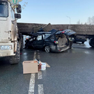 В Альметьевском районе легковушка влетела в разворачивающийся «КАМАЗ», погибли двое