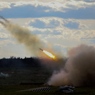 FT: Поставки оружия Украине задерживают из-за событий на Ближнем Востоке