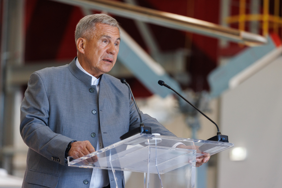 Рустам Минниханов