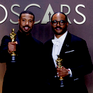 Фильм «Битва за битвой» победил в 6 номинациях «Оскара», а «Певцы» по Тургеневу стали лучшей короткометражкой