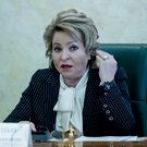 «Сейчас всем нелегко»: Матвиенко поручила сенаторам разработать меры для поддержки МСП