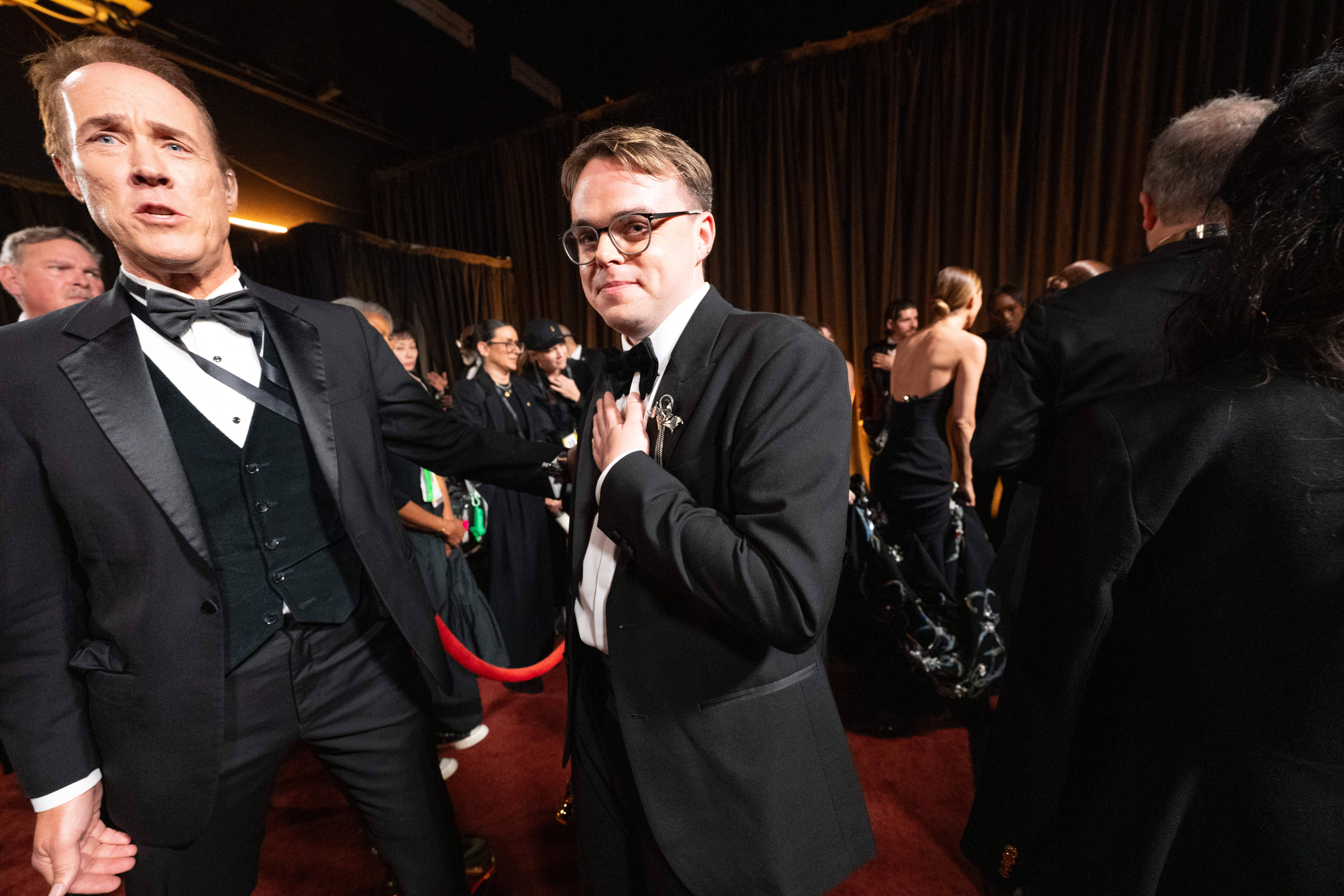 Павел Таланкин* (в середине)