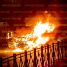 В центре Казани загорелась «газель» — были слышны взрывы