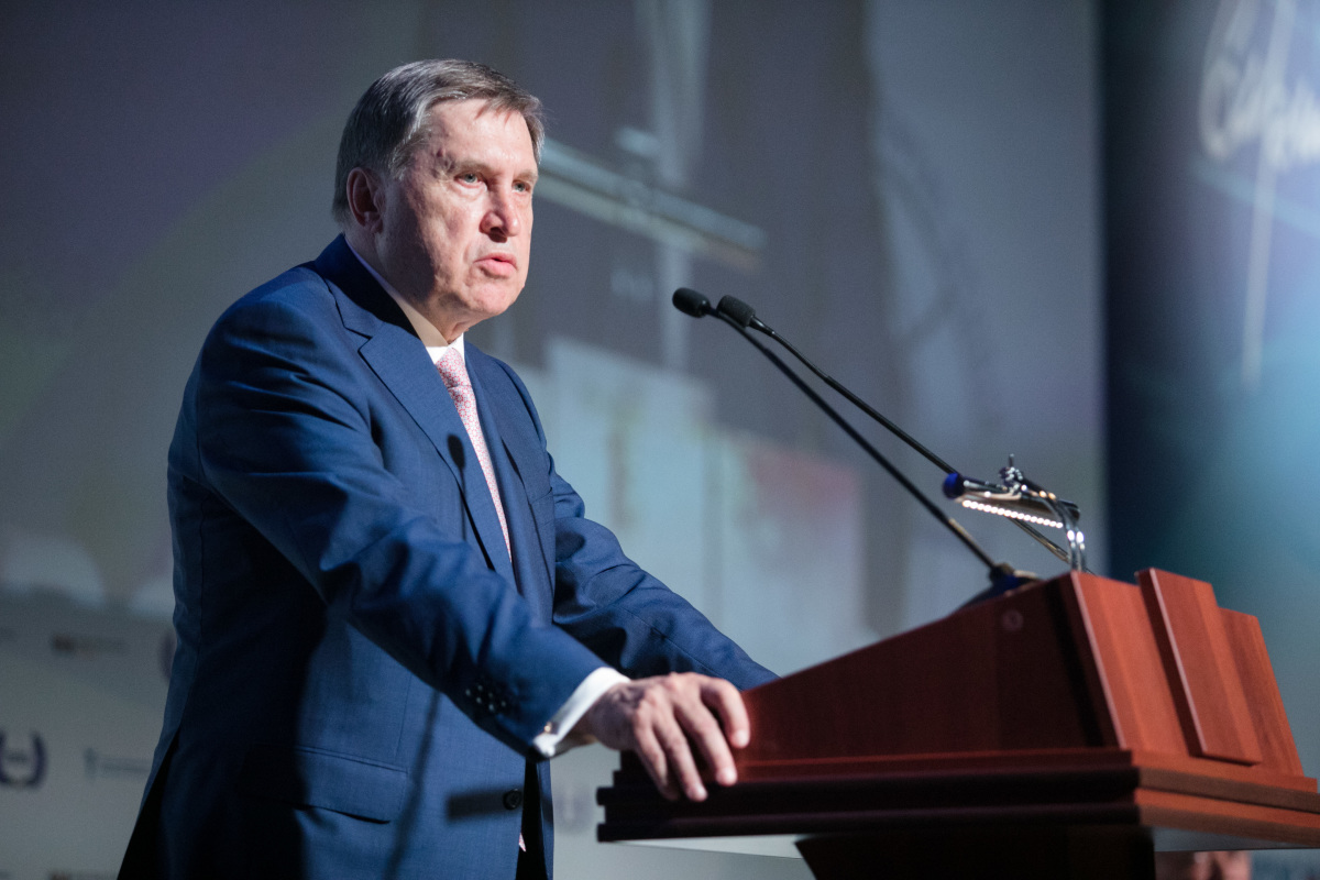 Юрий Ушаков