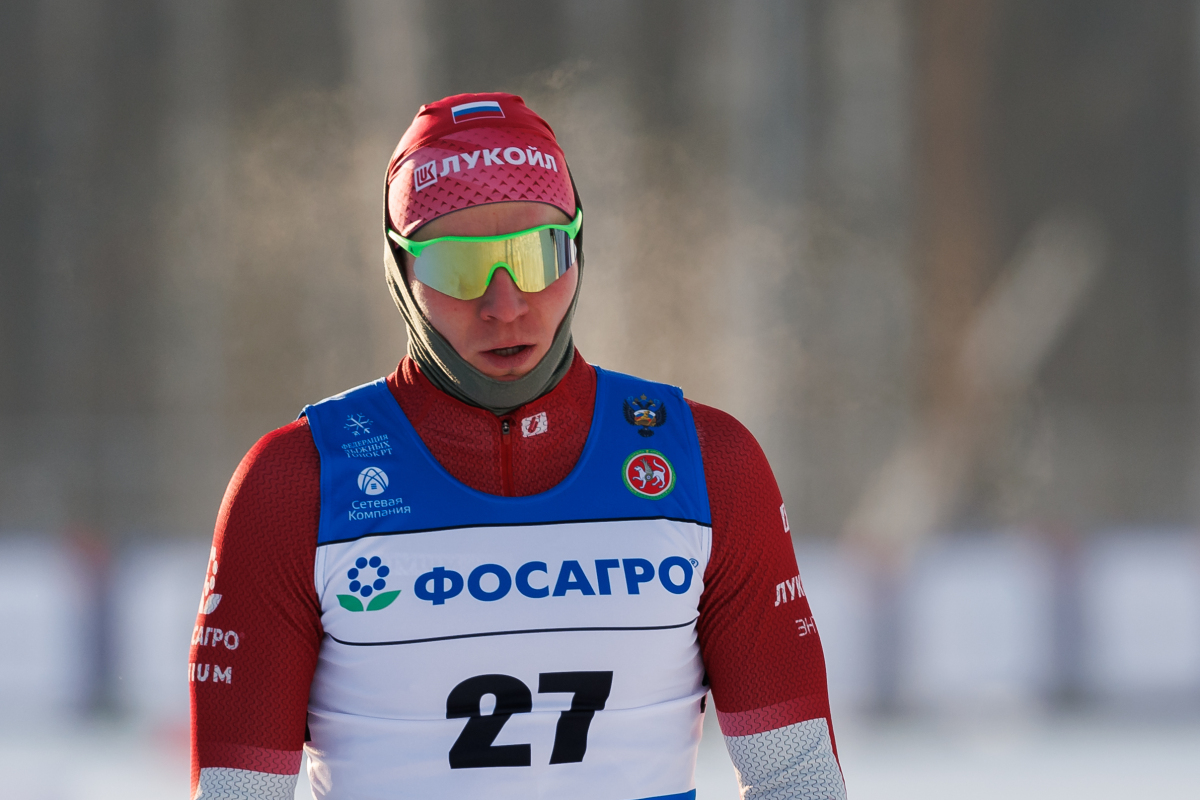 Александр Большунов