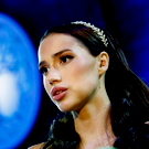 Загитова выступила на «Русском вызове» с татарским номером. Абдразаков вручил ей спецприз за образ