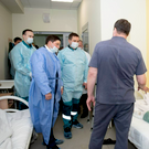 Беляев навестил пострадавших при пожаре на НКНХ