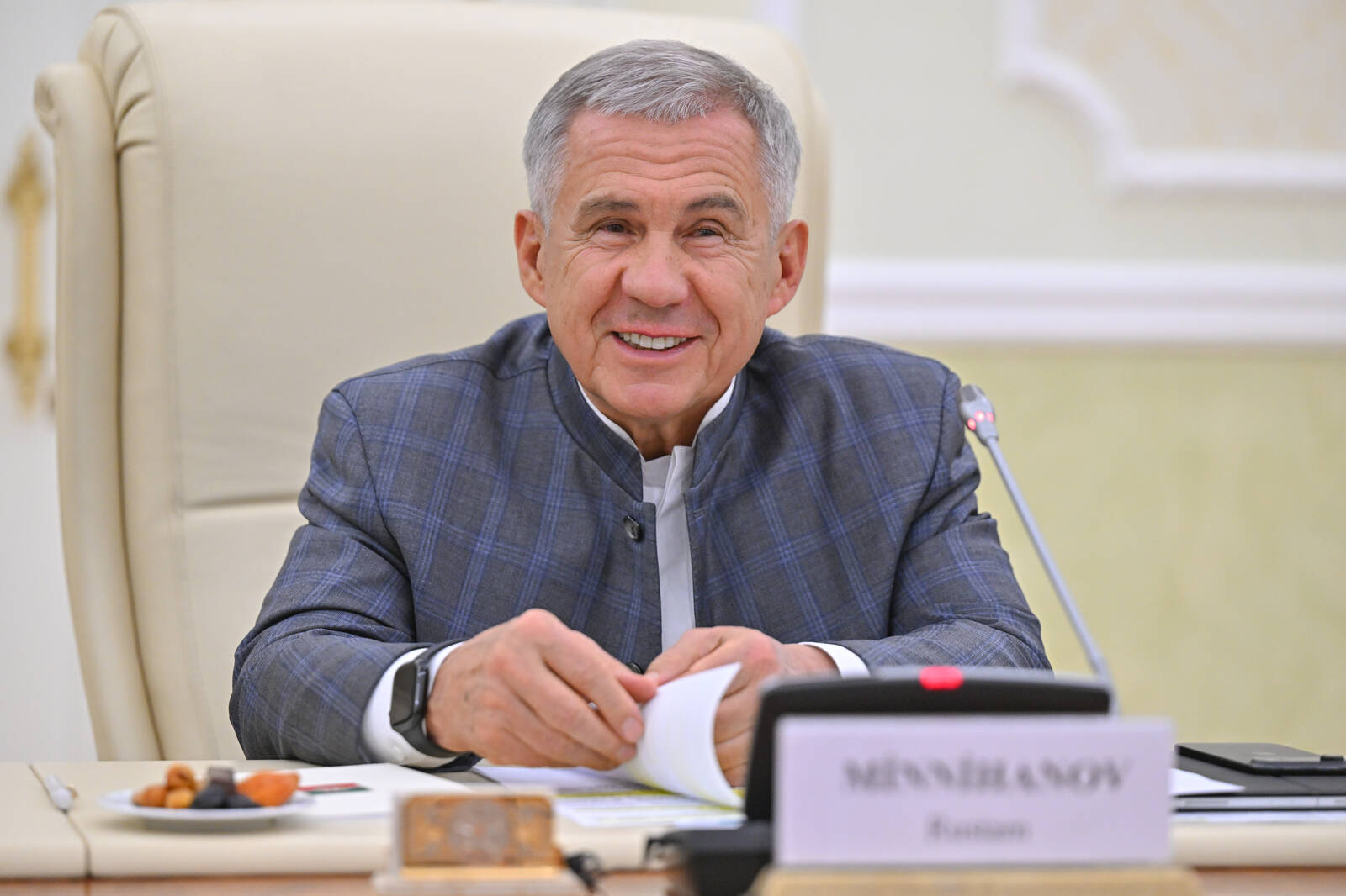 Рустам Минниханов