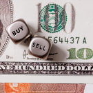 Внебиржевой курс доллара опустился ниже 75 рублей