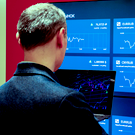 Индекс Мосбиржи опускается после снижения ключевой ставки