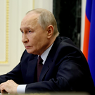 «Власть – это тяжелое бремя»: Путин процитировал Солженицына на совете законодателей