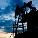 Цены на нефть Brent достигли $120 за баррель впервые с июня 2022 года