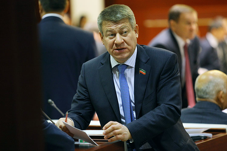 Валерий Самилов