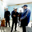 Метшин проверил капремонт спортшколы «Ракета» в Дербышках: здесь обновляют холл, коридоры и пресс-центр