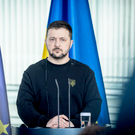 Эксперт объяснил, почему Зеленский еще не принял решение по перемирию на 9 Мая