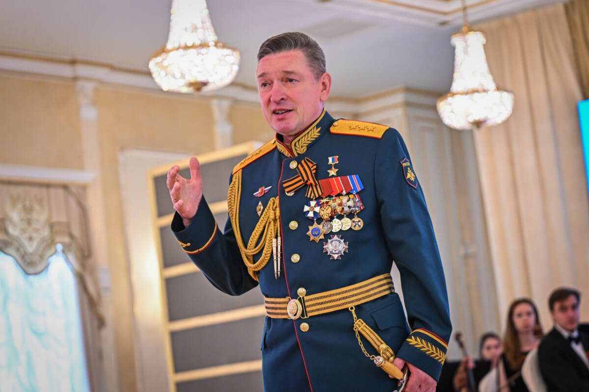 Герой России, помощник раиса республики Александр Лапин