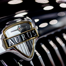 У короля Малайзии после визита в Россию появился лимузин Aurus