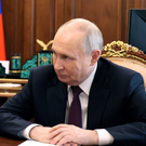 Гладков и Богомаз подали в отставку – Путин назначил новых врио губернаторов приграничных регионов