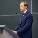Мантуров: китайский автопром не должен создавать конкуренцию АвтоВАЗу
