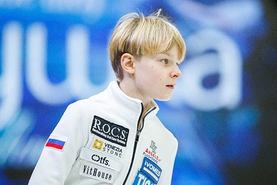 Александр Плющенко