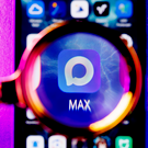Свинцов: на продаваемые в России смартфоны предустановят «Макс»