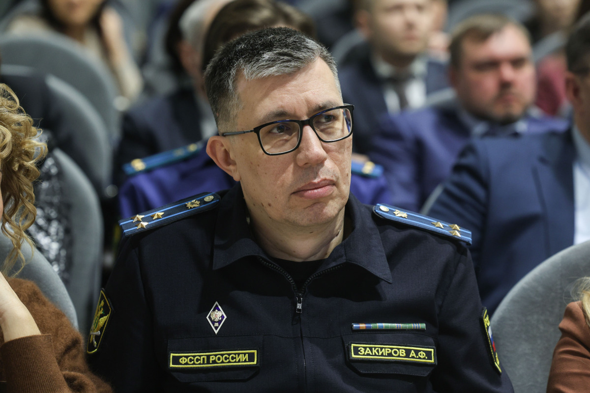 Анвар Закиров
