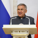 Минниханов наградил госнаградами участников СВО, нефтяников и ученых Татарстана