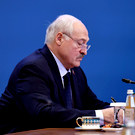Лукашенко заявил, что Москву при отводе войск из-под Киева обманули Ватикан и израильское лобби