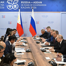 Путин начал марафон встреч с лидерами стран АСЕАН в Казани – первым с ним встретился президент Филиппин