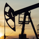 Цена на нефть Brent опустилась ниже 79$ за баррель на фоне возможного открытия Ормузского пролива