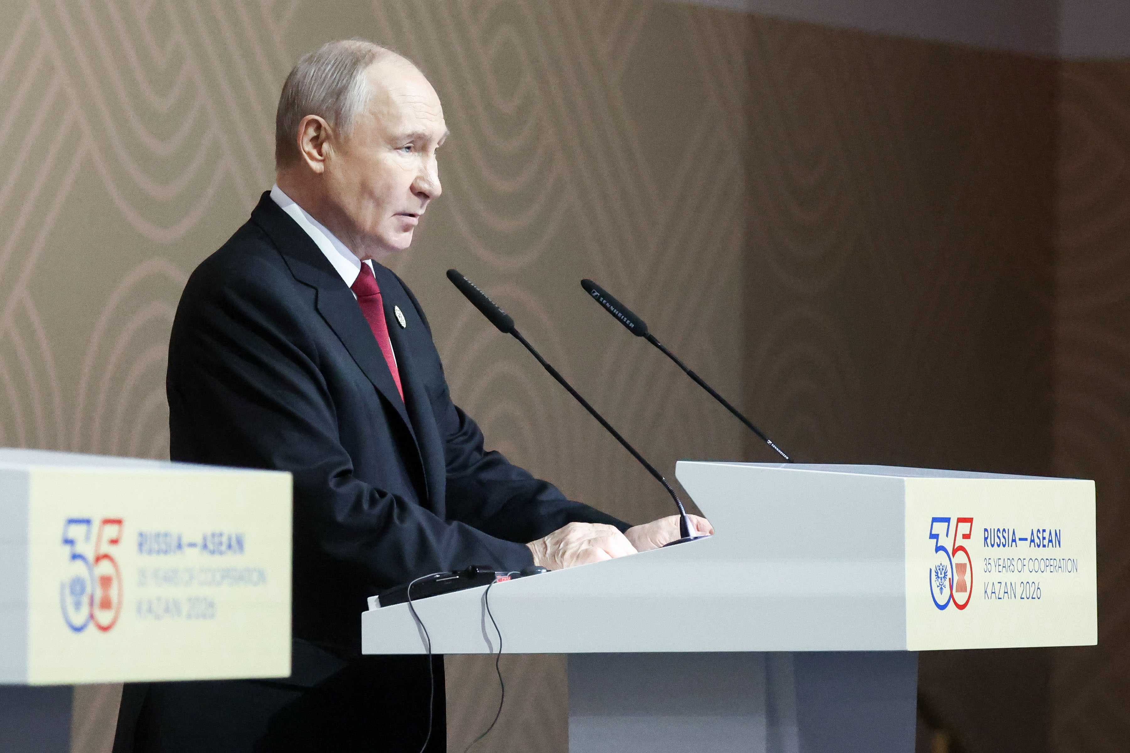 Владимир Путин
