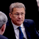 Хабиров: Уфу атаковали беспилотники, обломки упали в промзоне
