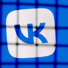 В Apple объяснили, почему приложения VK пропали из App Store