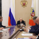 Путин: проблемы с топливом у водителей и бизнеса сохраняются