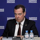 Медведев предупредил Армению о последствиях разрыва отношений с РФ