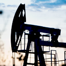 Bloomberg: Падение цен на нефть в II квартале стало максимальным со времен пандемии
