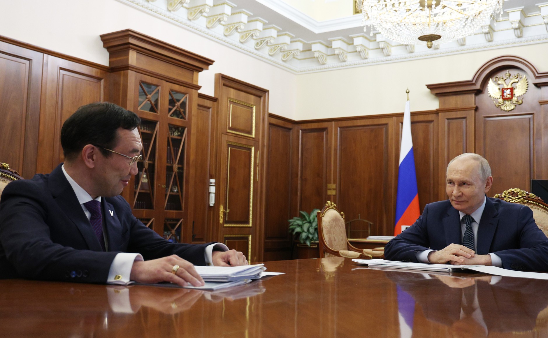 Айсен Николаев и Владимир Путин