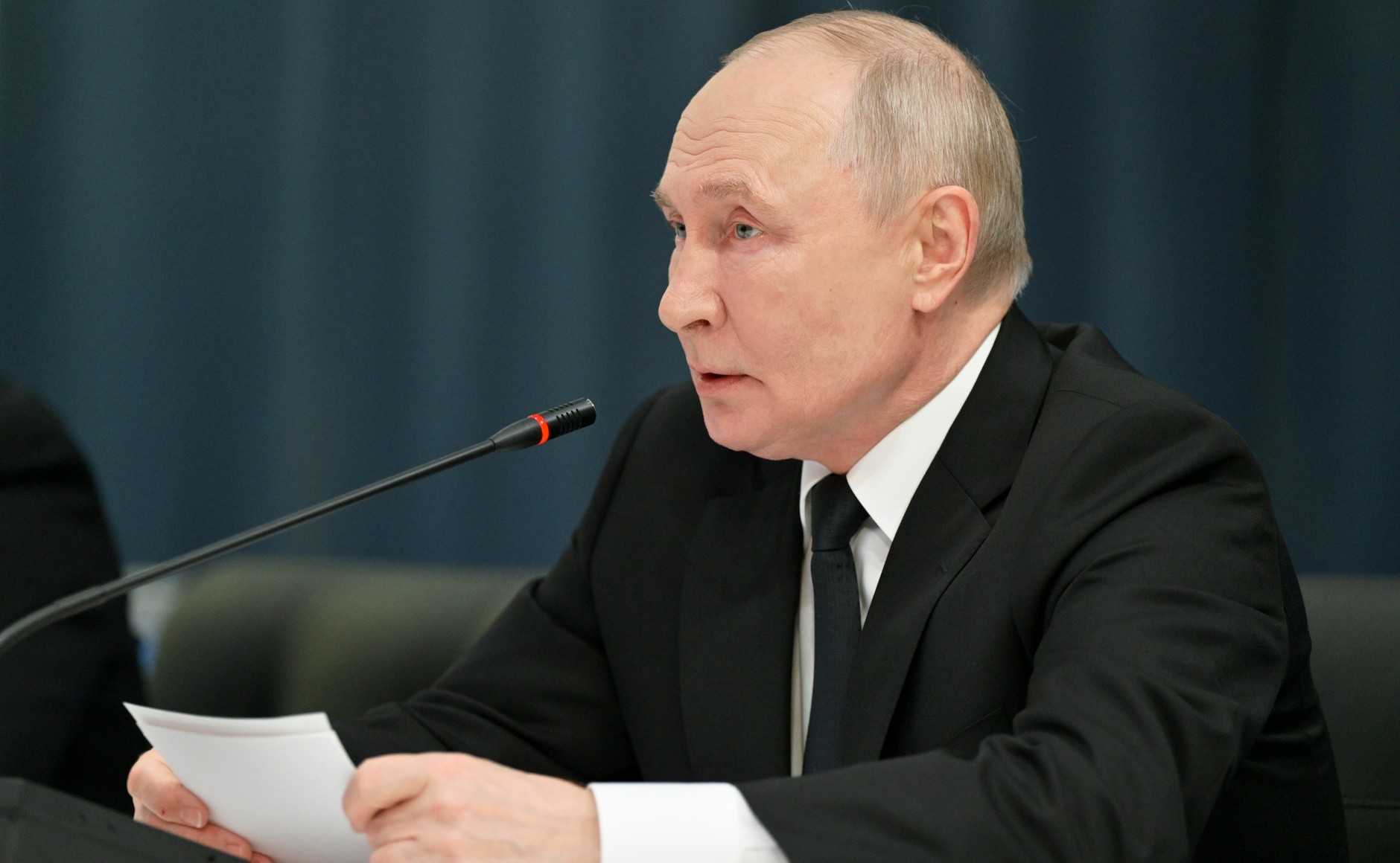 Владимир Путин