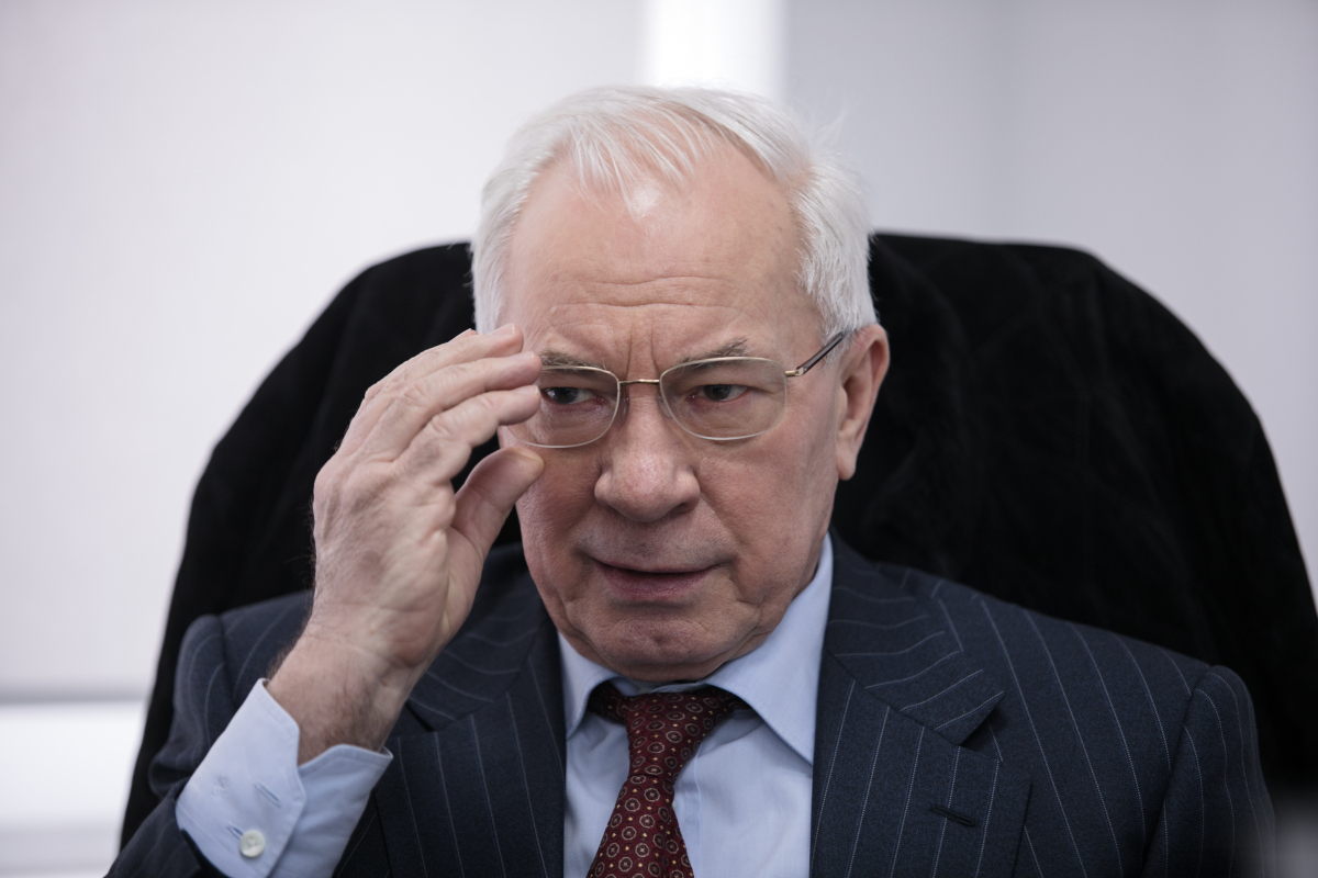 Николай Азаров