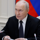Путин провел кадровые перестановки в руководстве группировок в зоне СВО