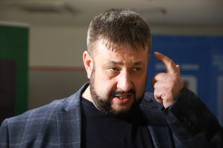 Алексей Барыкин: «В России идет глобальная тенденция децентрализации и переезда бизнеса из Москвы. Это касается не только киноиндустрии. Даны установки на размещение офисов крупнейших компаний в регионах. Если раньше все стремились в столицу, то сейчас даже те, кто уже там находится, ищут новые площадки»