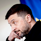 Зеленский уволил замглавы своего офиса после обысков