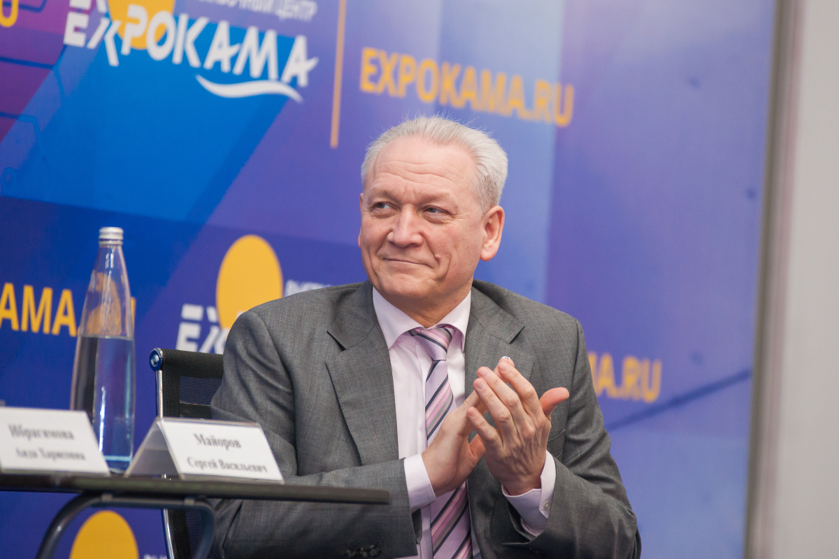 Сергей Майоров