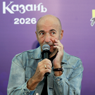 «Один отпал, второй отпал…»: Крутой рассказал о поиске ведущих для «Новой волны» в Казани